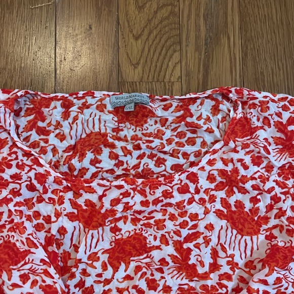 ⚠️ World Market floral patterned top w/elastic waist - Picture 2 of 4